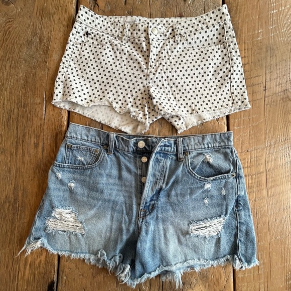GAP Bundle of 2 Denim Cut Off Shorts - Picture 1 of 4